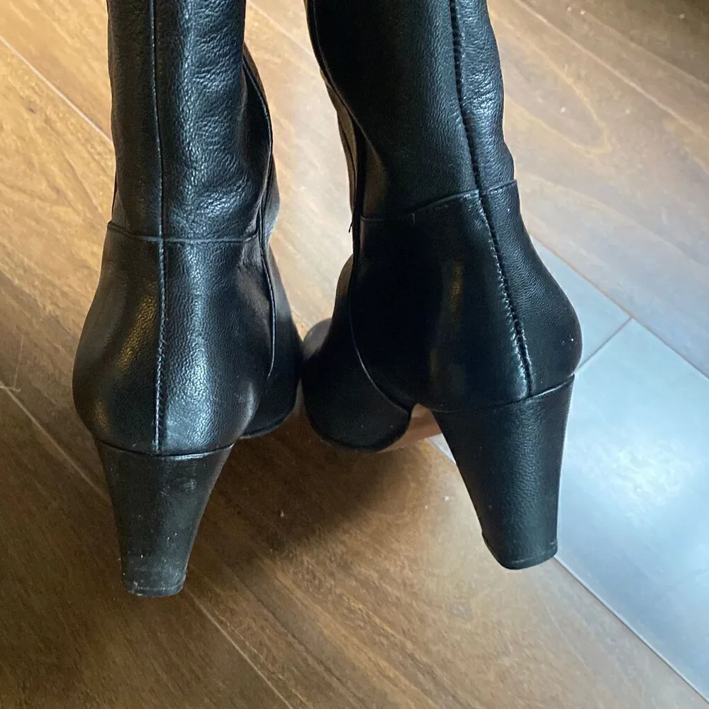 Kate Spade 7 Belinda Button tall black leather heeled boots